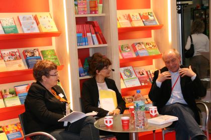 Lesung "Kindergarten statt Kummergarten" am Cornelsen Stand